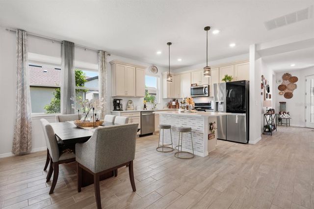 6206 MOORING LINE CIRCLE, Apollo Beach, FL 33572