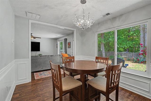 90 Darbys Run Court, Hiram, GA 30141