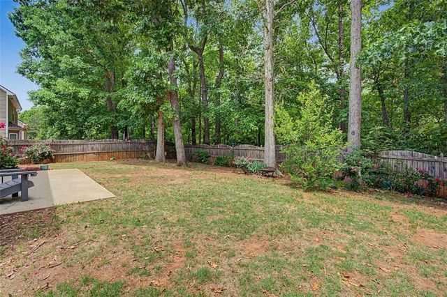 90 Darbys Run Court, Hiram, GA 30141