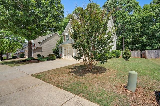 90 Darbys Run Court, Hiram, GA 30141