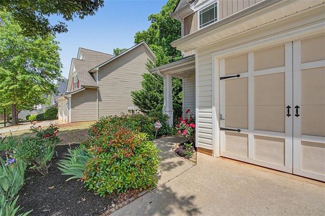 90 Darbys Run Court, Hiram, GA 30141