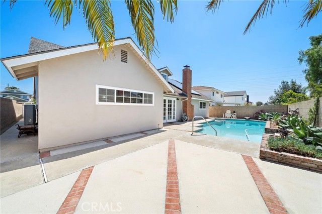21191 Binghampton, Huntington Beach, CA 92646
