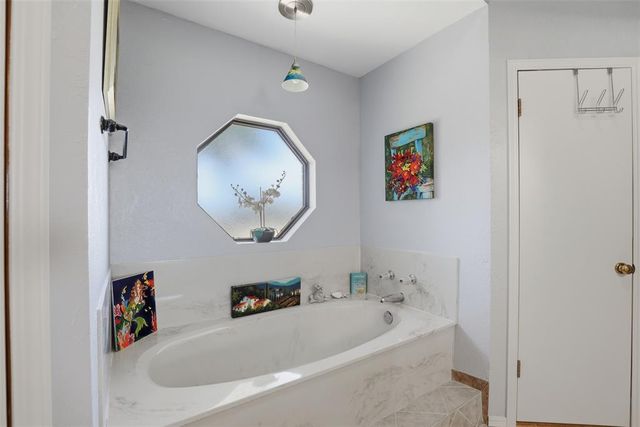 10101 Donna Court, Oklahoma City, OK 73162