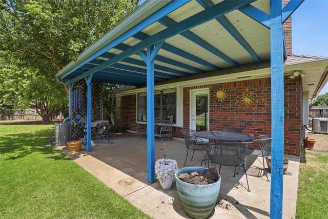 10101 Donna Court, Oklahoma City, OK 73162