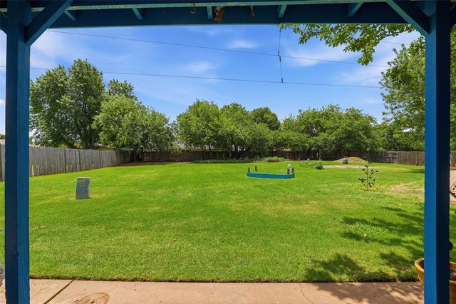 10101 Donna Court, Oklahoma City, OK 73162