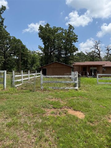 7719 County Road 233, Centerville, TX 75833