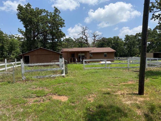 7719 County Road 233, Centerville, TX 75833