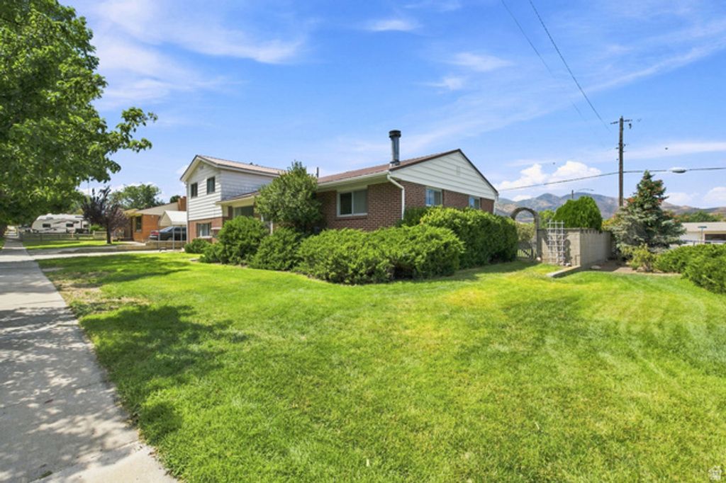 3320 S BROADWAY ST, Magna, UT 84044 — photo 2