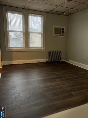 36 Edison Street, Bloomfield, NJ 07003