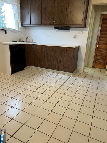 36 Edison Street, Bloomfield, NJ 07003