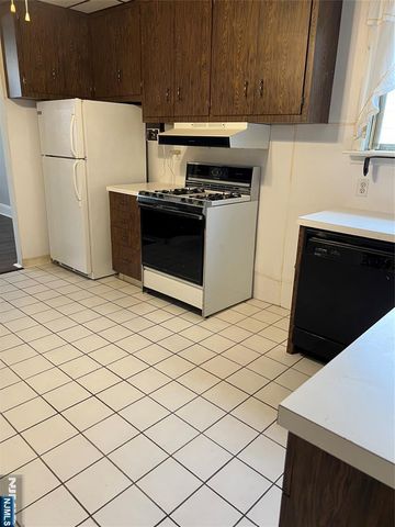 36 Edison Street, Bloomfield, NJ 07003