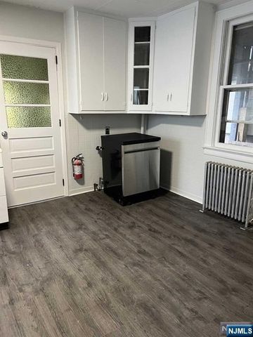 36 Edison Street, Bloomfield, NJ 07003