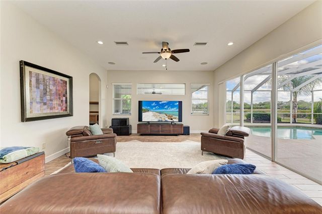 8103 SNOWY EGRET PLACE, Bradenton, FL 34202