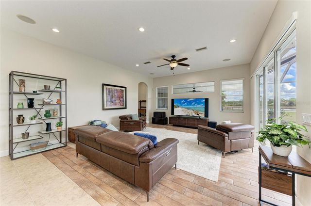 8103 SNOWY EGRET PLACE, Bradenton, FL 34202