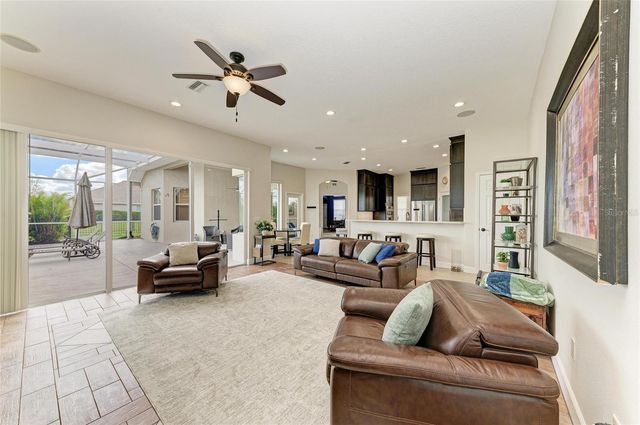 8103 SNOWY EGRET PLACE, Bradenton, FL 34202