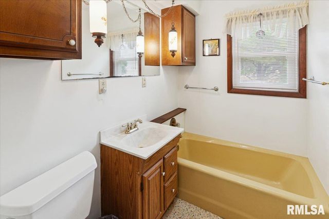 2314 255TH Street, Grand Mound, IA 52751