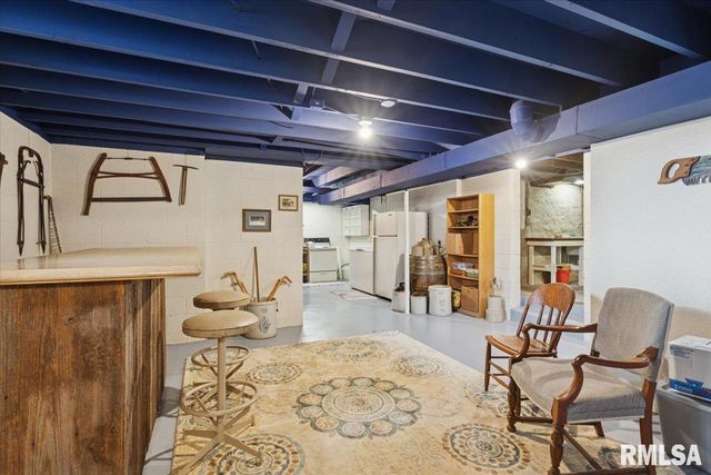 2314 255TH Street, Grand Mound, IA 52751