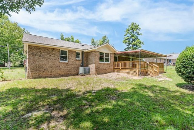 925 Clearmont Drive, Dothan, AL 36301
