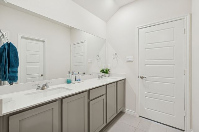 9721 Tinsley Street, Aubrey, TX 76227