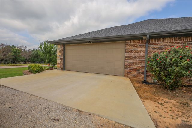 5123 Sudderth LN, Early, TX 76802