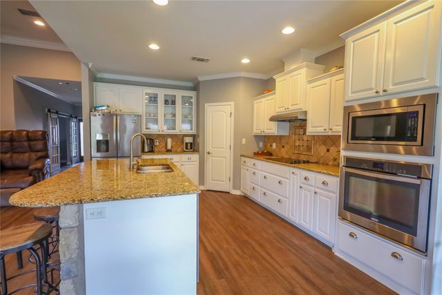 5123 Sudderth LN, Early, TX 76802