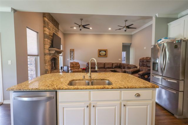 5123 Sudderth LN, Early, TX 76802