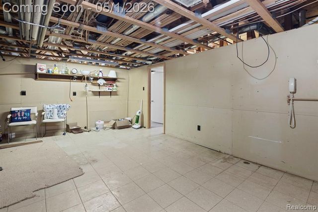15487 Orchard Ridge Drive, Clinton Township, MI 48038