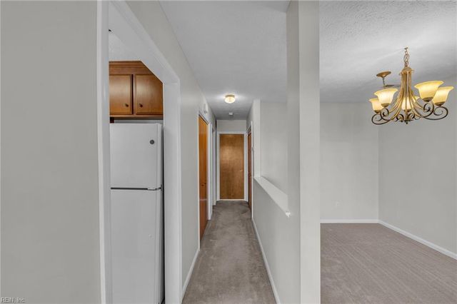 106 Englewood DR, Yorktown, VA 23692
