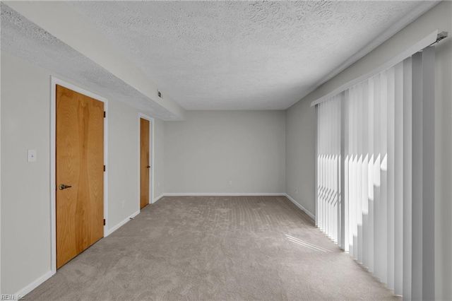 106 Englewood DR, Yorktown, VA 23692