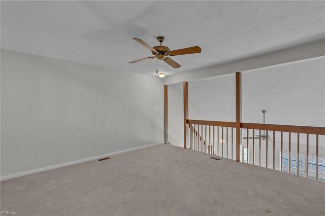 106 Englewood DR, Yorktown, VA 23692