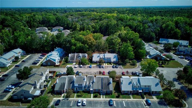 106 Englewood DR, Yorktown, VA 23692