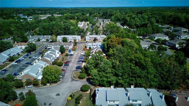 106 Englewood DR, Yorktown, VA 23692