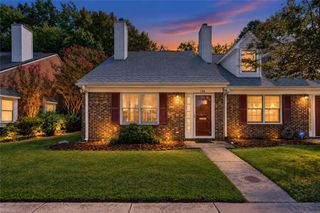 106 Englewood DR, Yorktown, VA 23692