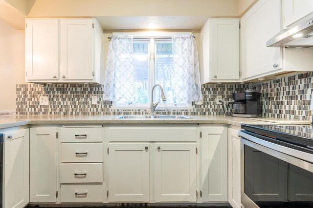 1175 MARICOPA DRIVE, Oshkosh, WI 54904