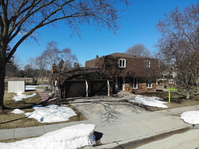 1175 MARICOPA DRIVE, Oshkosh, WI 54904