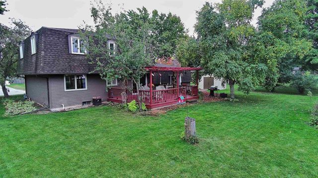 1175 MARICOPA DRIVE, Oshkosh, WI 54904