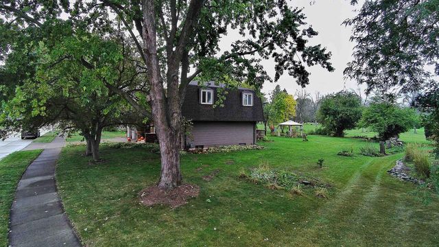 1175 MARICOPA DRIVE, Oshkosh, WI 54904