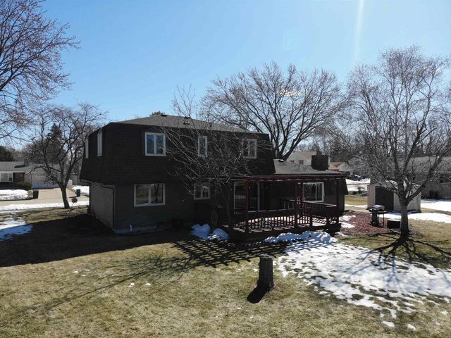 1175 MARICOPA DRIVE, Oshkosh, WI 54904