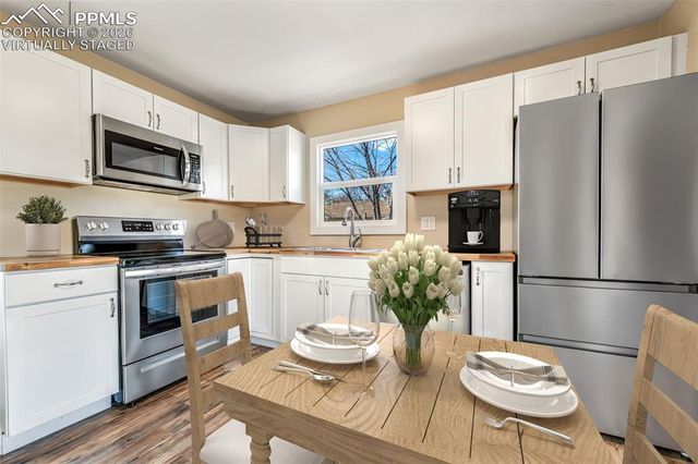 1051 Montrose Avenue, Colorado Springs, CO 80905