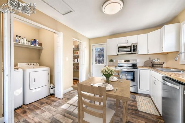 1051 Montrose Avenue, Colorado Springs, CO 80905