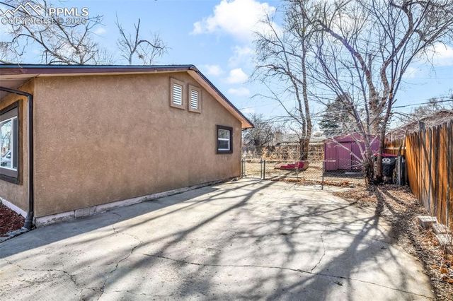 1051 Montrose Avenue, Colorado Springs, CO 80905