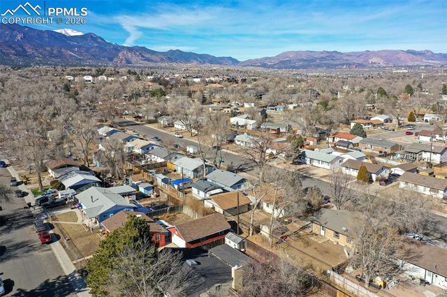 1051 Montrose Avenue, Colorado Springs, CO 80905