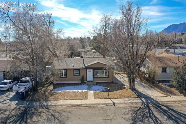 1051 Montrose Avenue, Colorado Springs, CO 80905