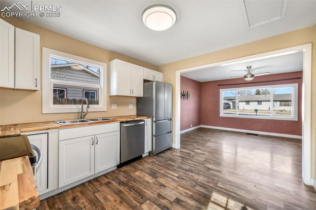 1051 Montrose Avenue, Colorado Springs, CO 80905