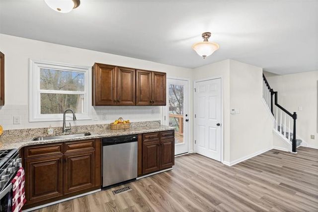 4227 Brandy Ann Drive, Acworth, GA 30101