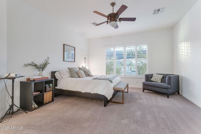 2972 E FRUITVALE Avenue, Gilbert, AZ 85297