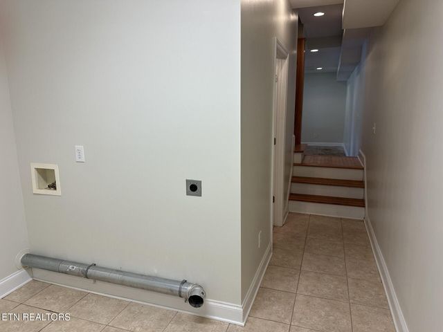 4193 Parris Drive, Lenoir City, TN 37772