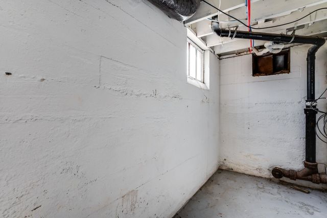 1201 N Emporia Ave., Wichita, KS 67214