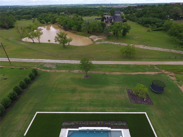 9714 Hester Lane, Argyle, TX 76226