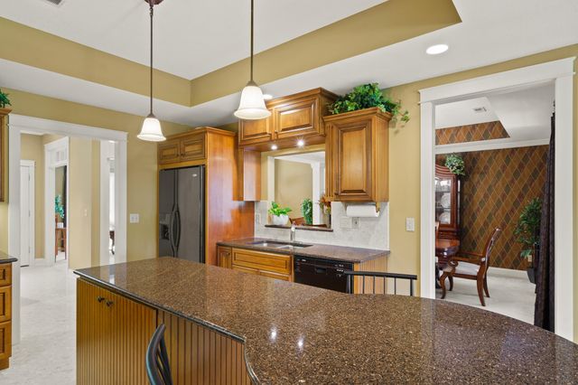 1208 TARTAN PL, Columbia, MO 65203